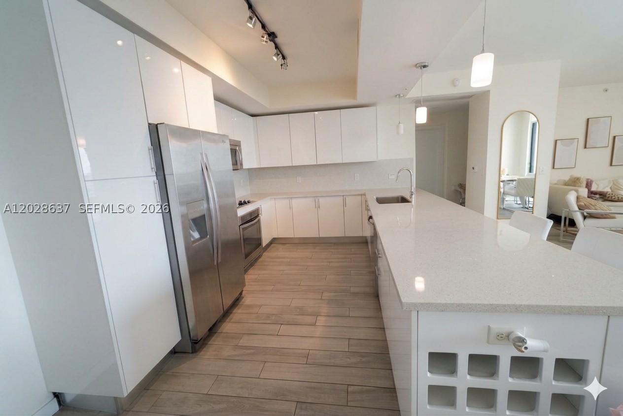 image Nine at Mary Brickell Village2