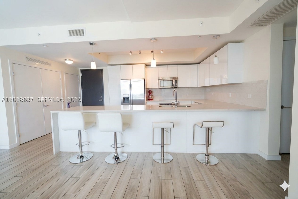 image Nine at Mary Brickell Village4