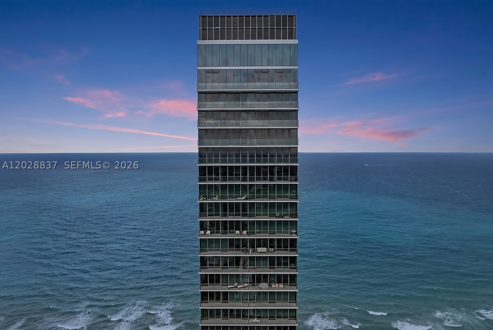 image 2000 Ocean62