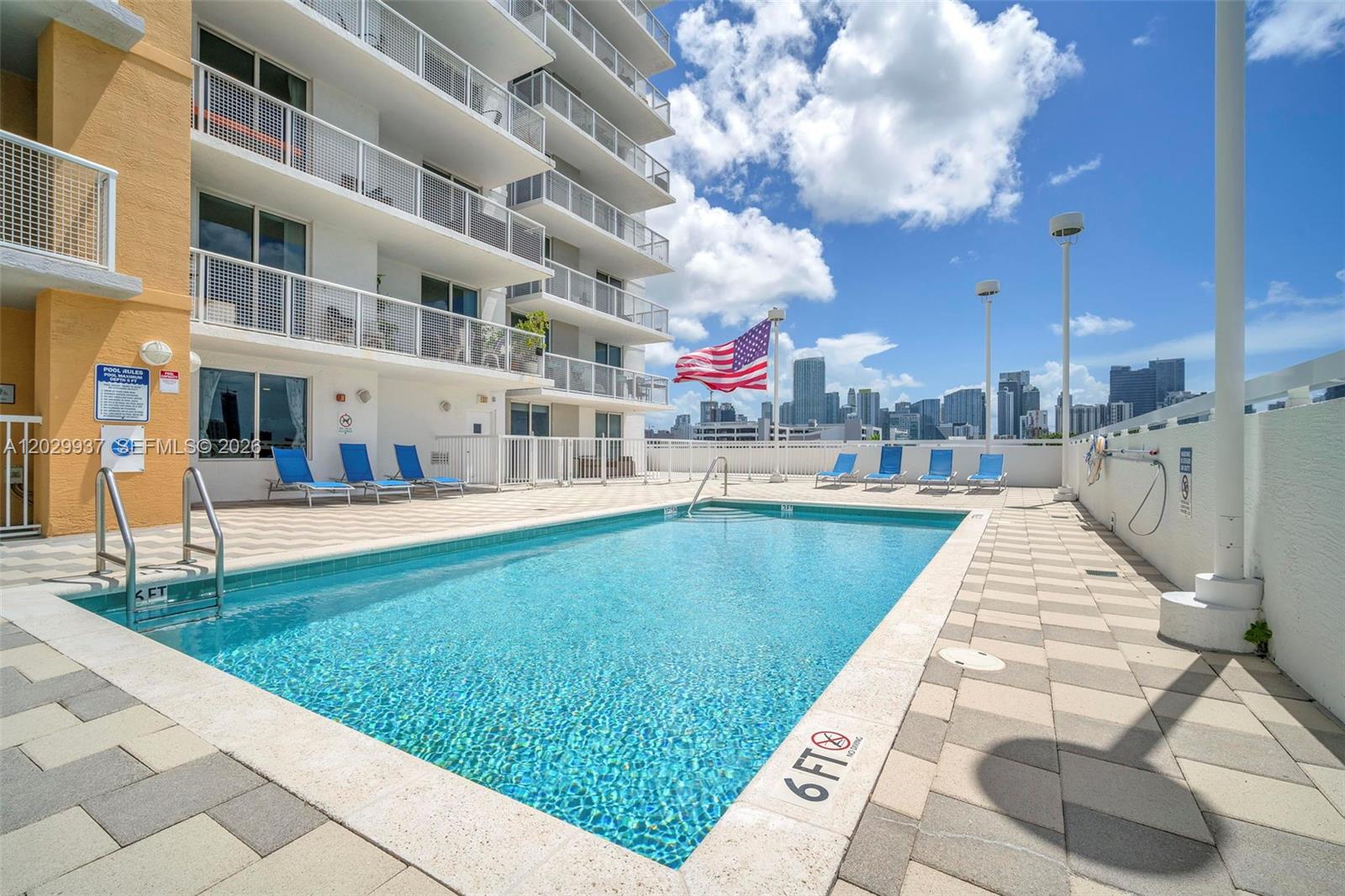 900 SW 8th St #1103 Miami, FL 33130