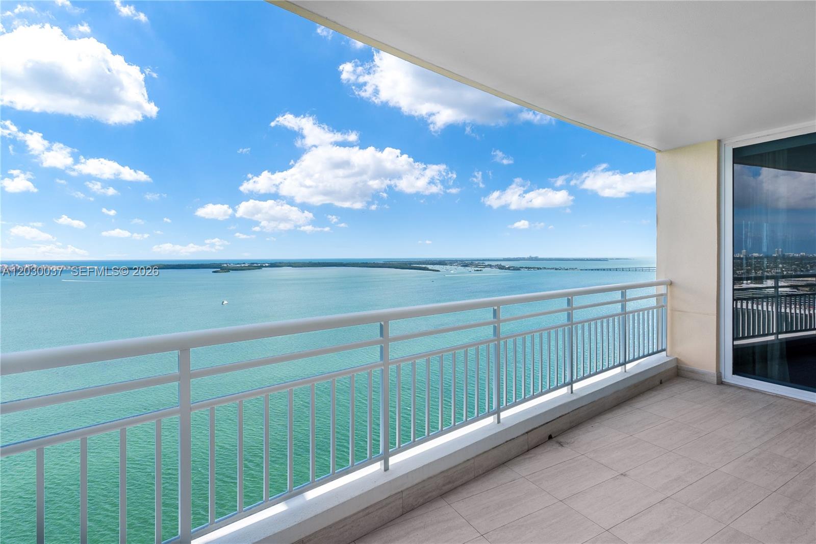 808 Brickell Key Dr #3002