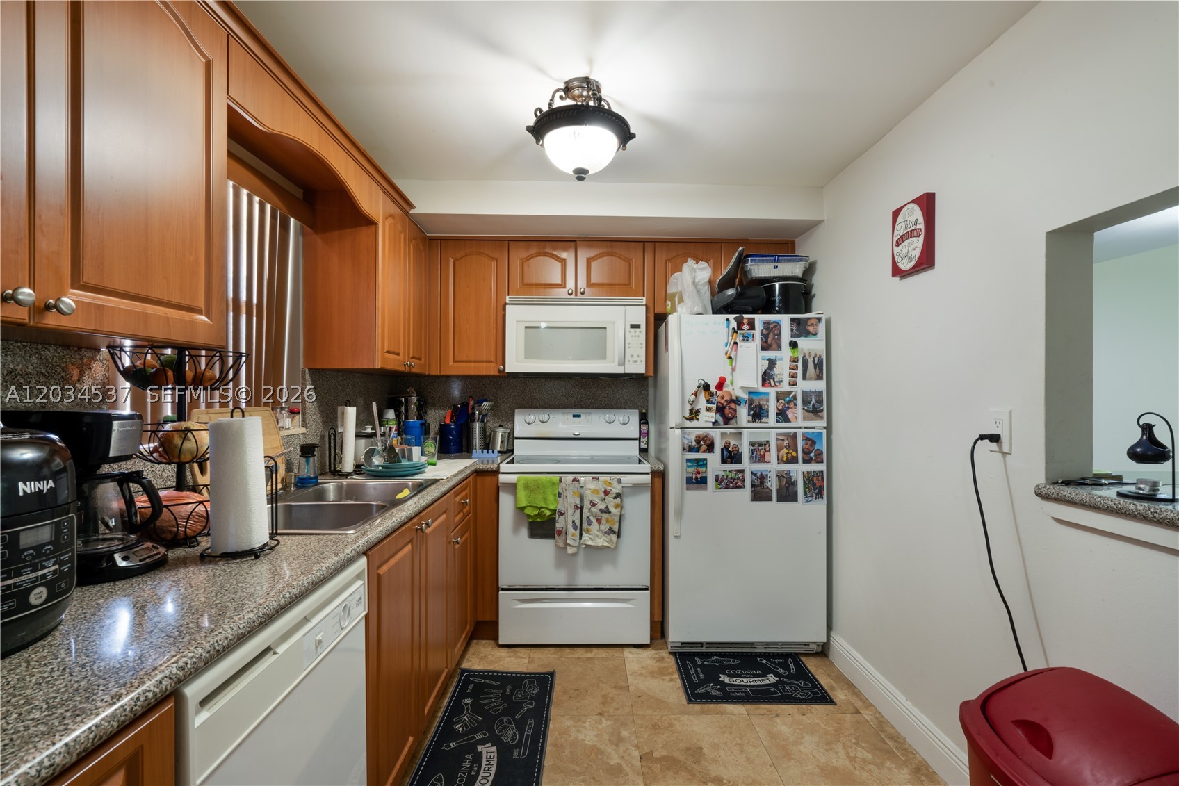 9371 Fontainebleau Blvd #I204 Miami, FL 33172