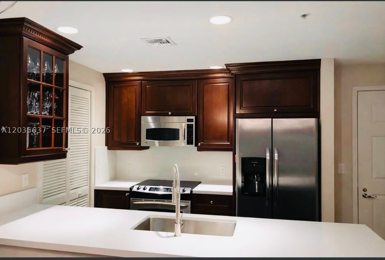 100 Andalusia Ave #402 Coral Gables, FL 33134