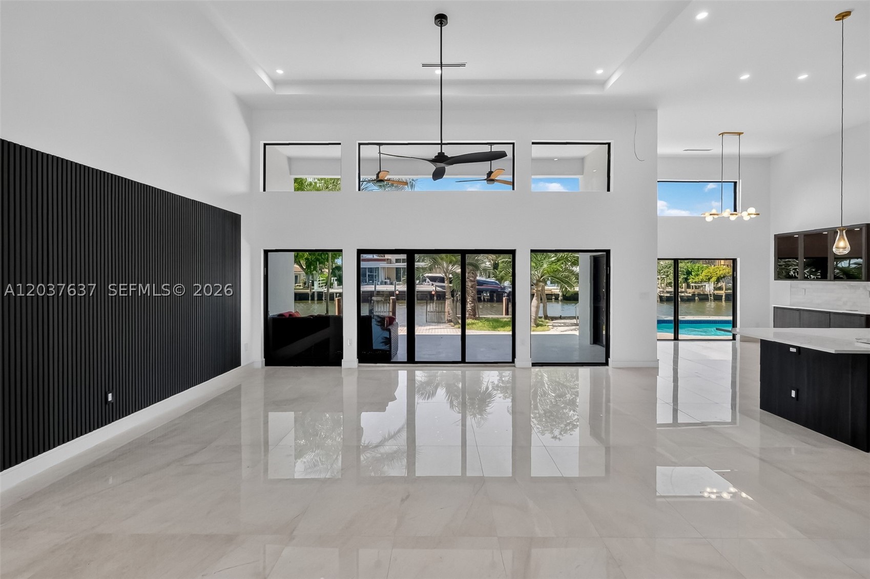 2832 NE 24th Ct Fort Lauderdale, FL 33305