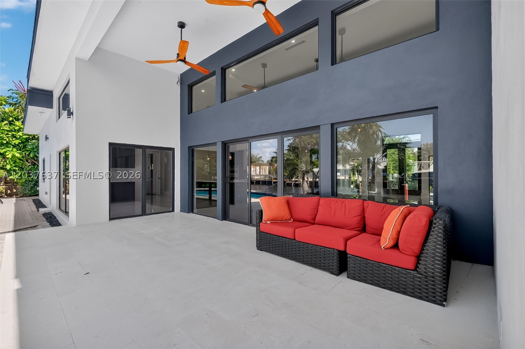 2832 NE 24th Ct Fort Lauderdale, FL 33305