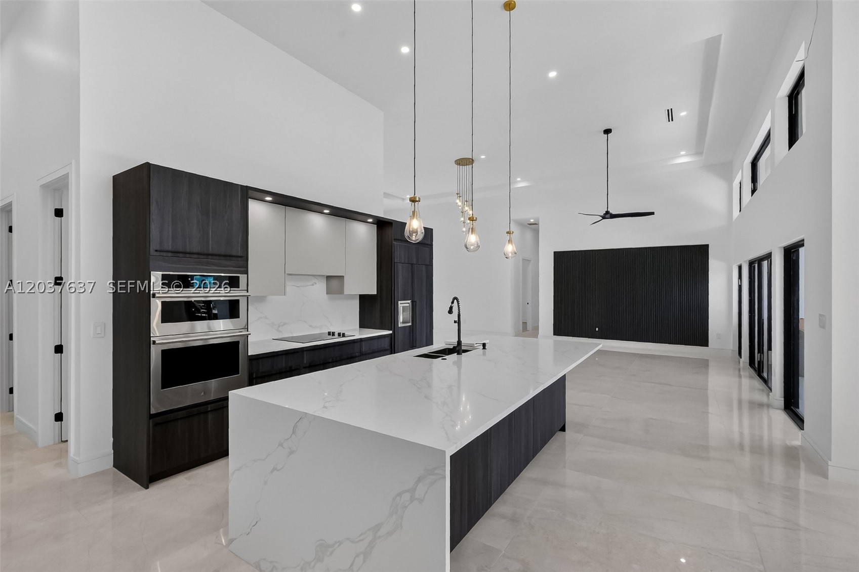 2832 NE 24th Ct Fort Lauderdale, FL 33305