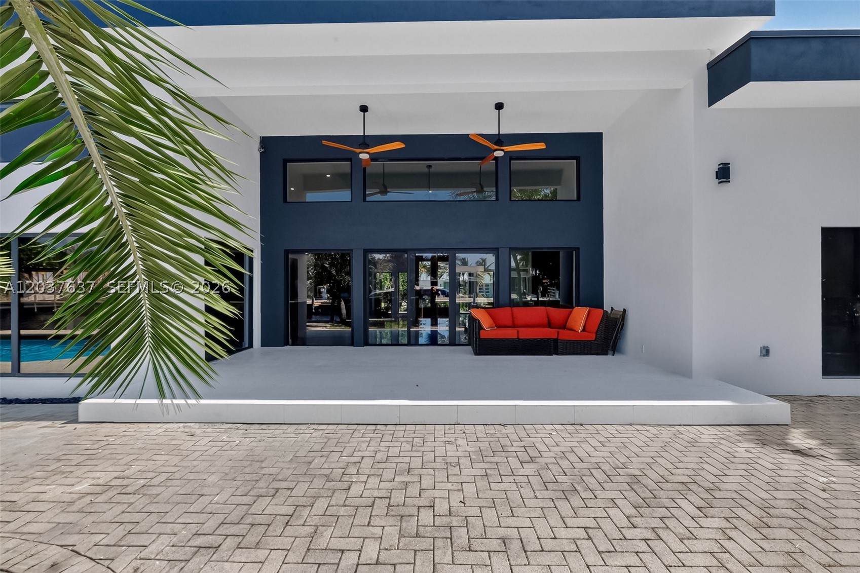 2832 NE 24th Ct Fort Lauderdale, FL 33305