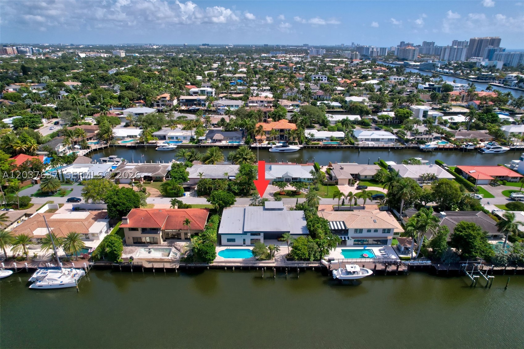 2832 NE 24th Ct Fort Lauderdale, FL 33305