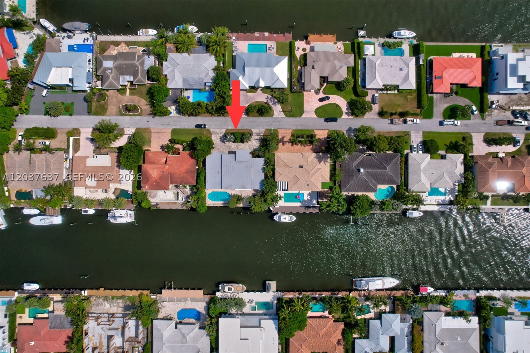 2832 NE 24th Ct Fort Lauderdale, FL 33305