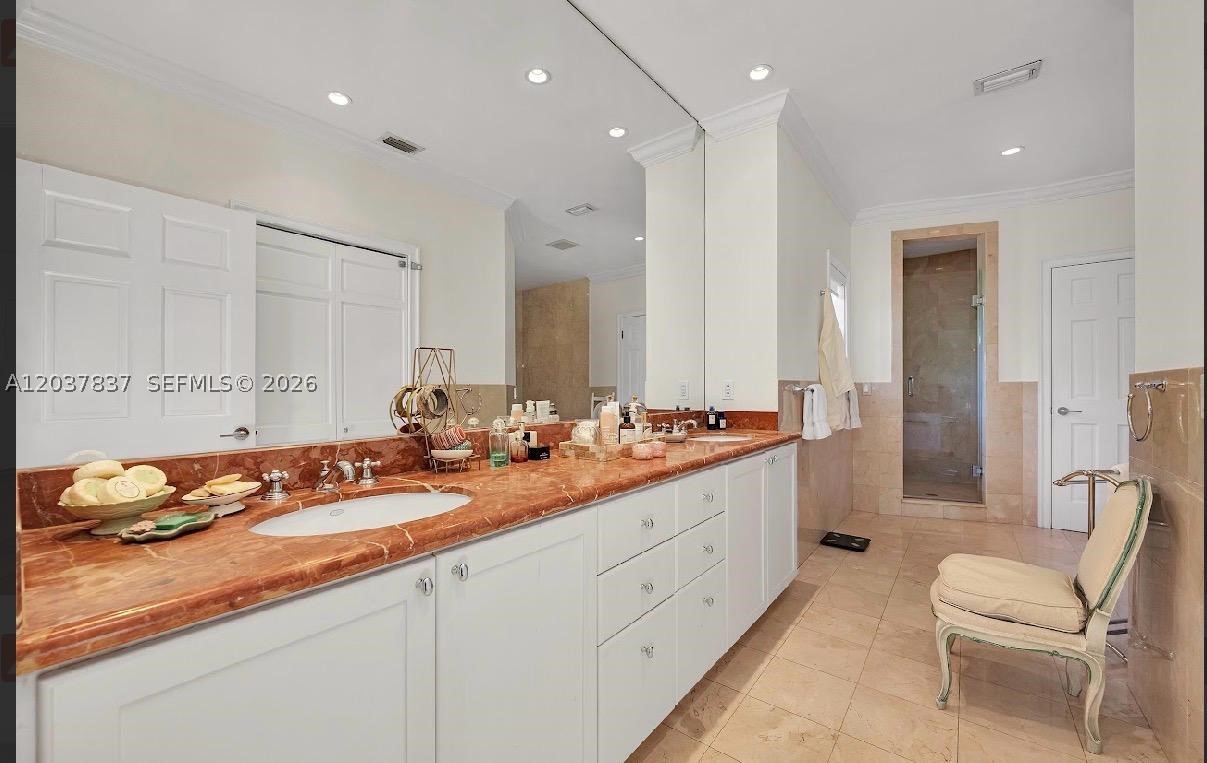 797 Glenridge Rd Key Biscayne, FL 33149