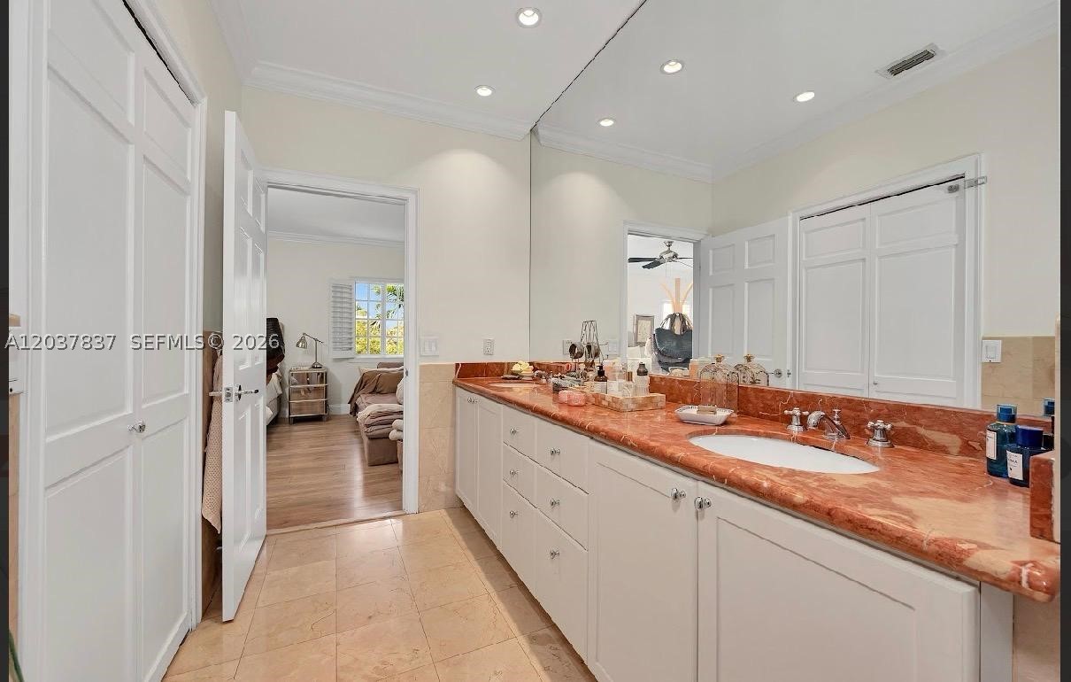 797 Glenridge Rd Key Biscayne, FL 33149