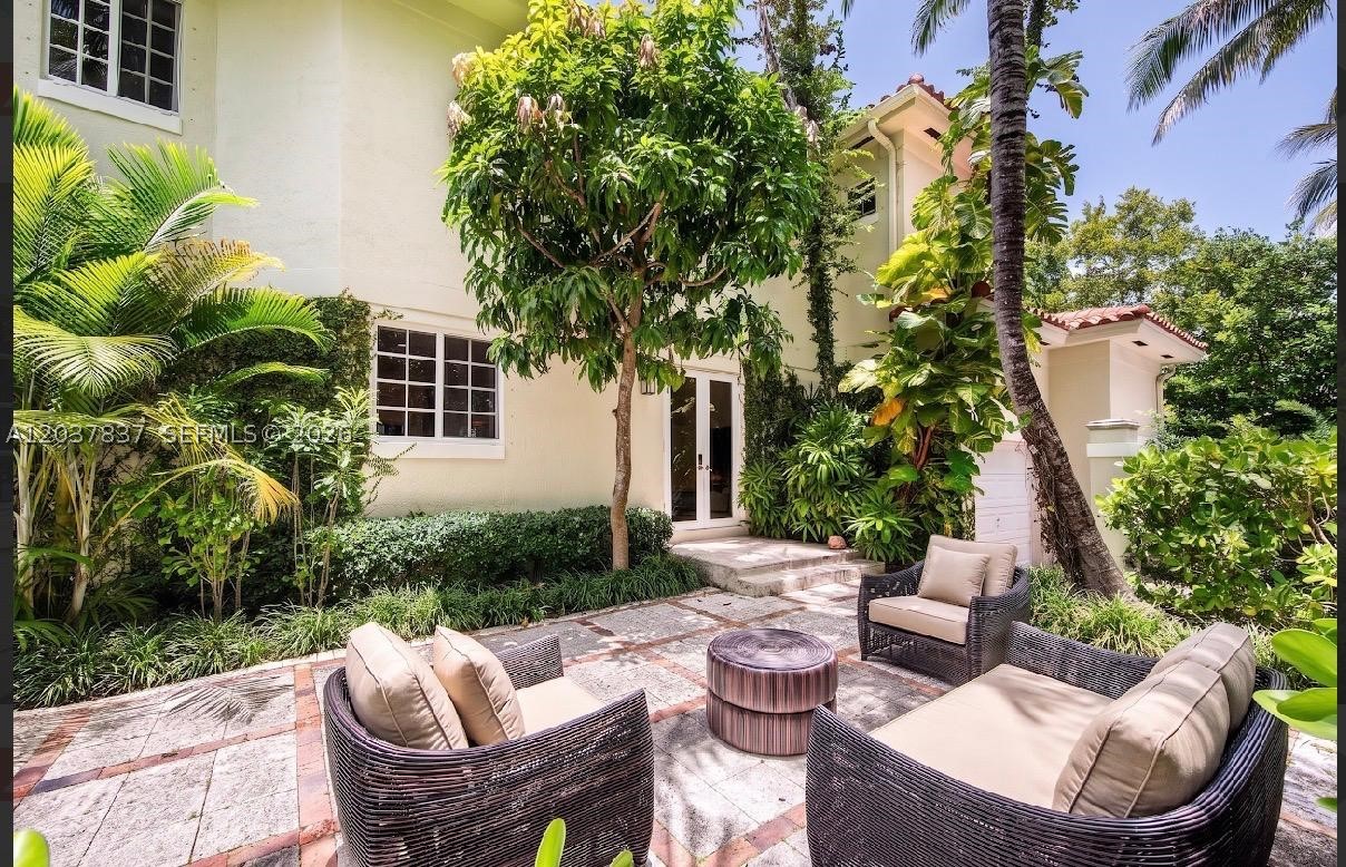 797 Glenridge Rd Key Biscayne, FL 33149