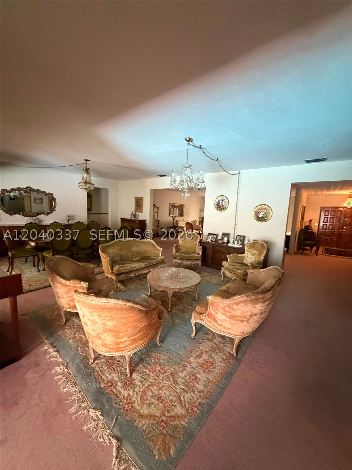 8745 SW 109th St Miami, FL 33176