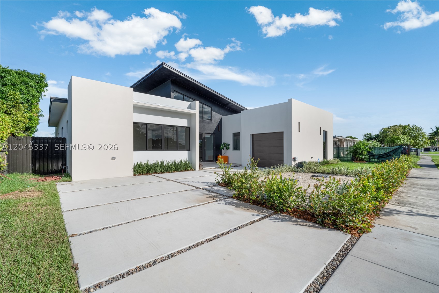 4321 SW 99th Ave