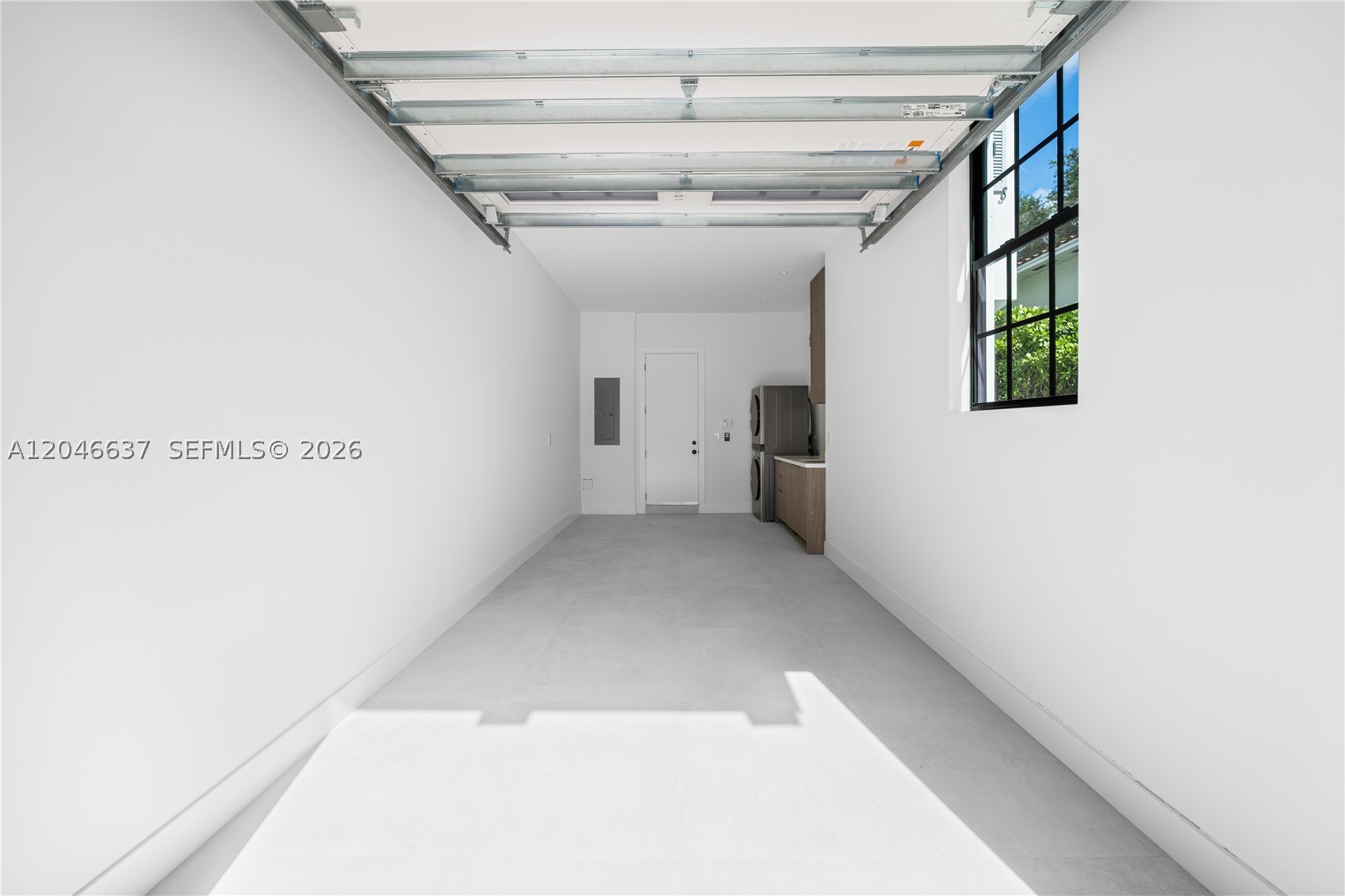 2712 S Le Jeune Rd Coral Gables, FL 33134
