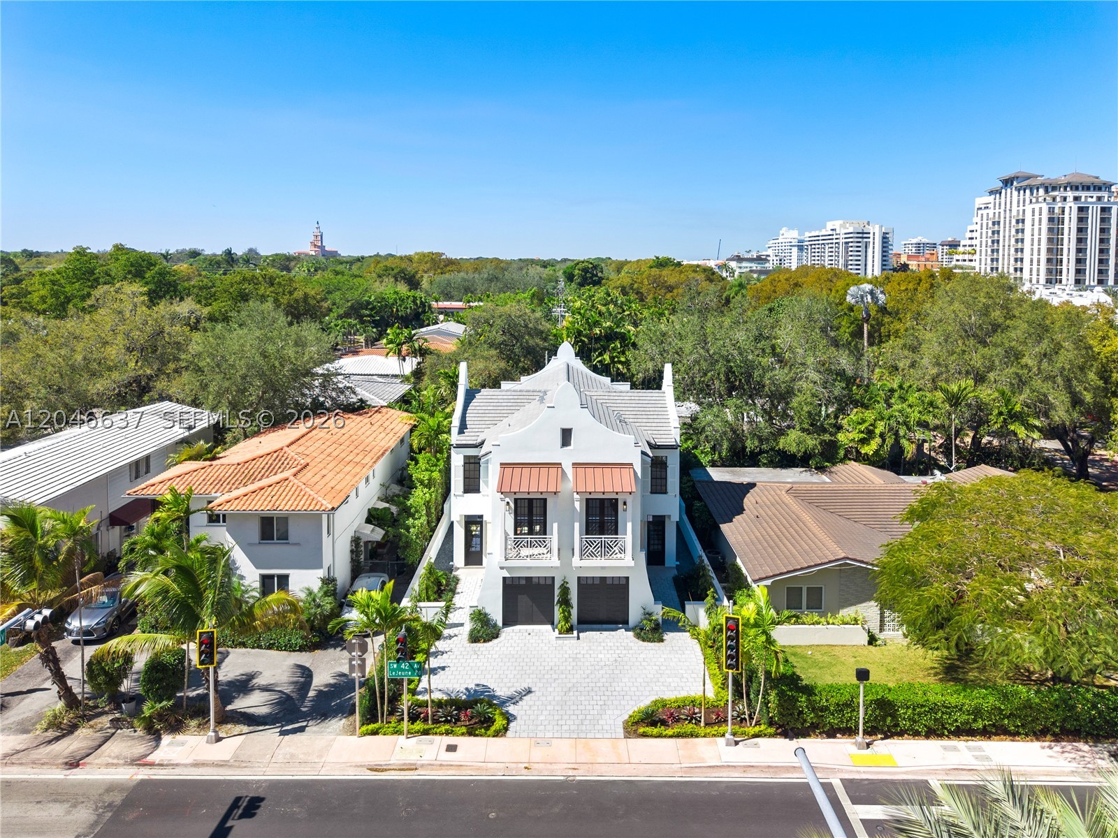 2712 S Le Jeune Rd Coral Gables, FL 33134