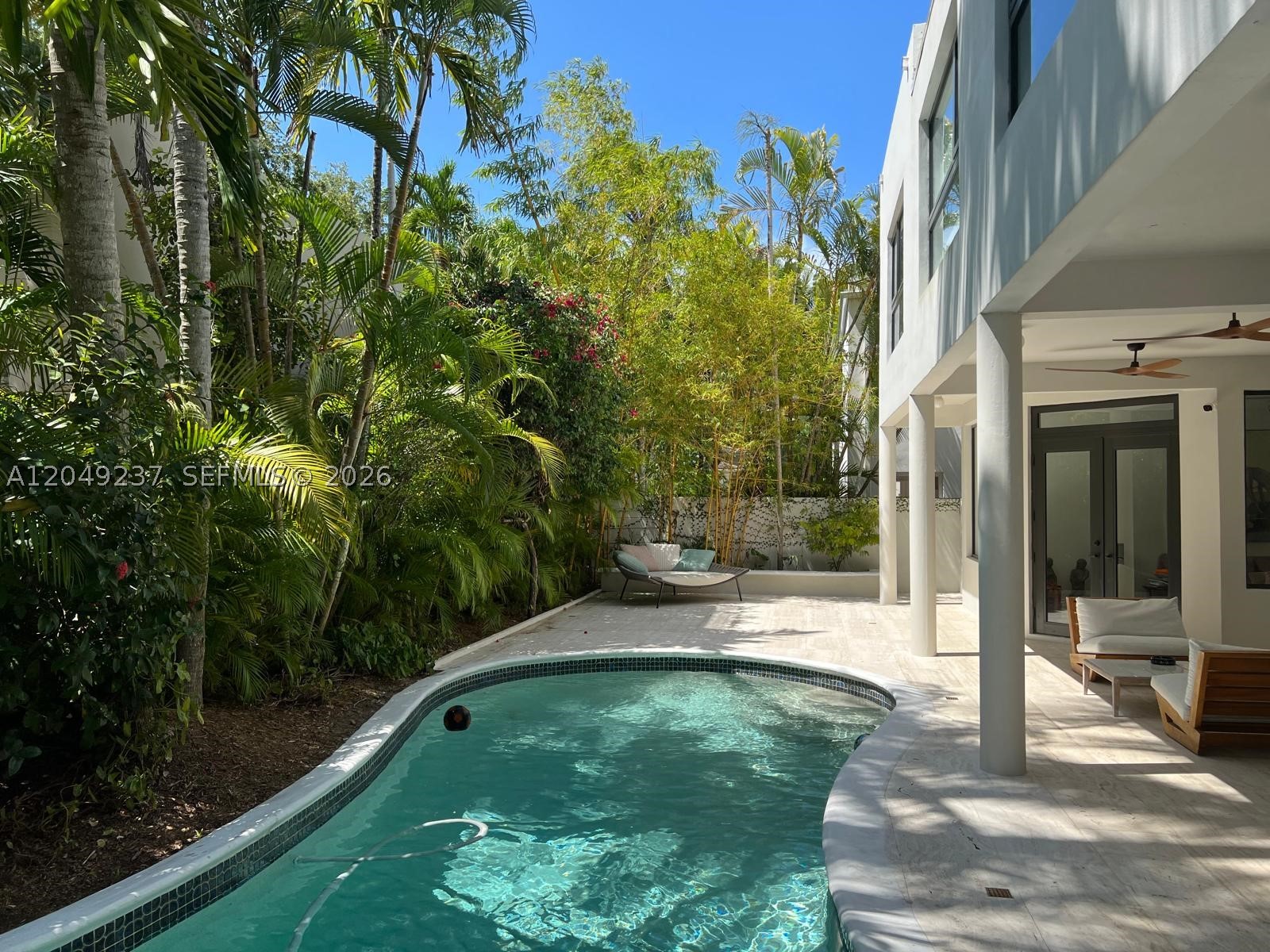 4101 Battersea Rd #1 Miami, FL 33133