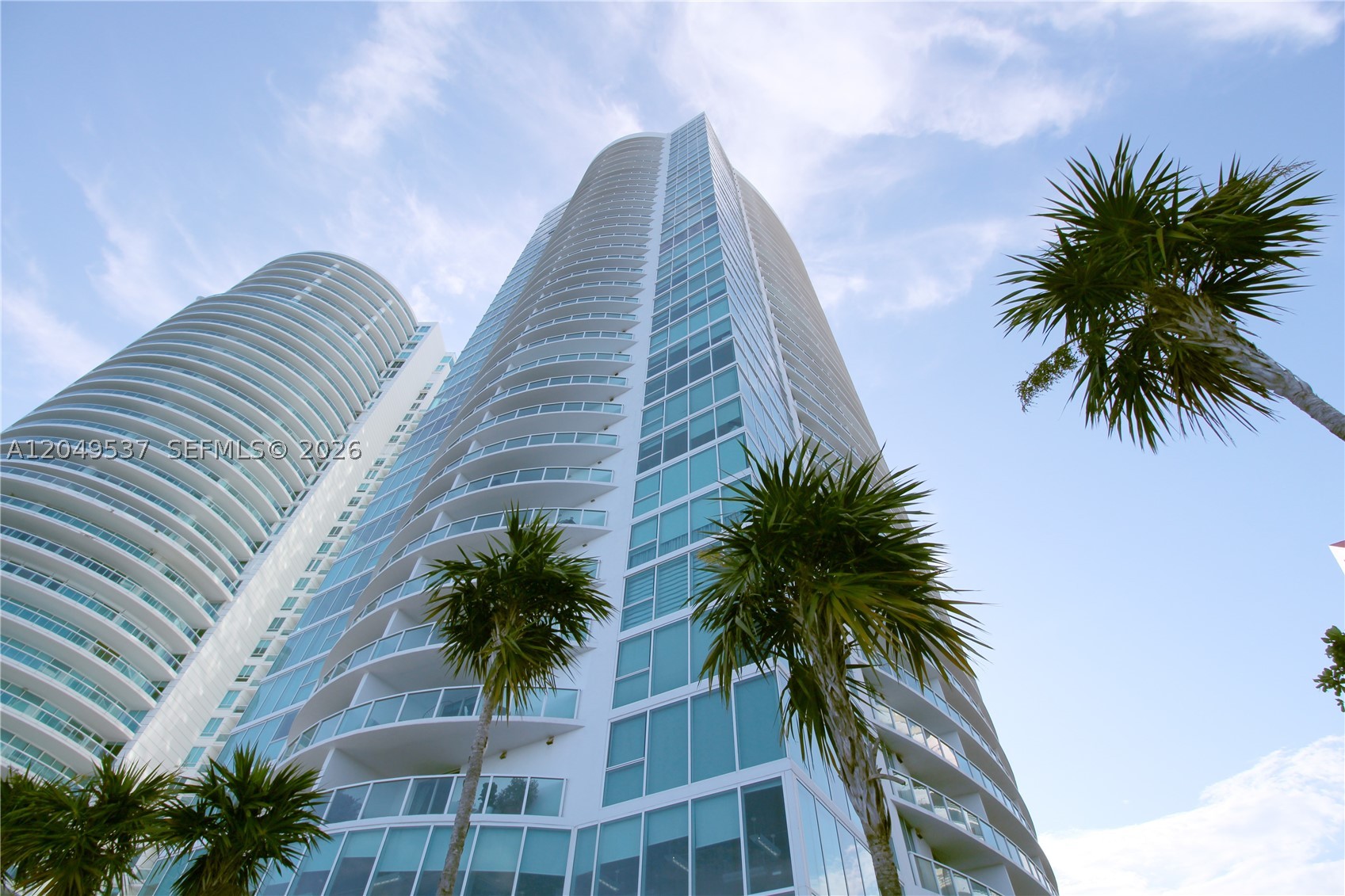 image Skyline on Brickell32