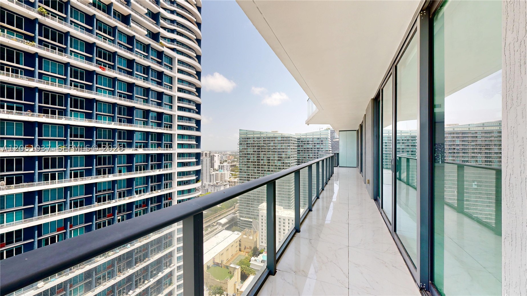 image Dua Miami (SLS Brickell)25