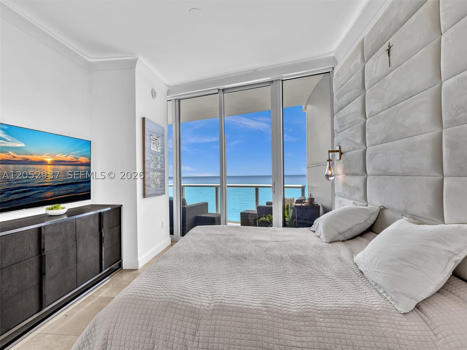 image Jade Beach11