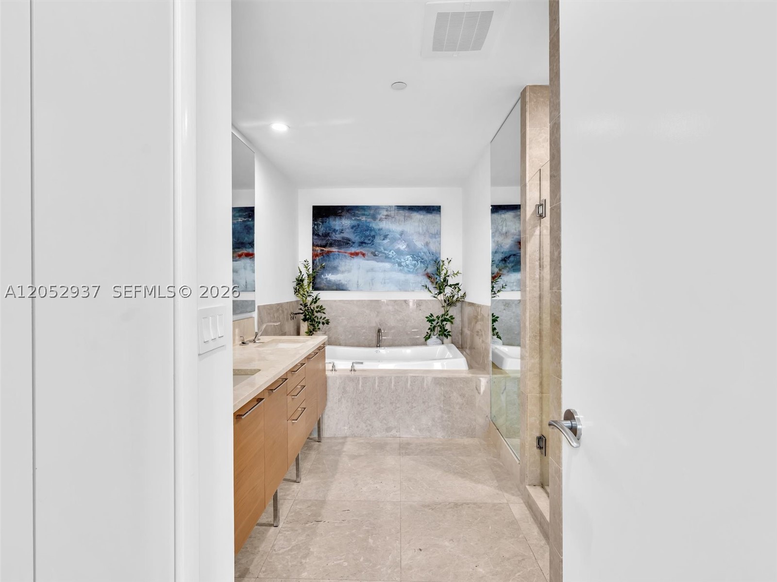 image Jade Beach15