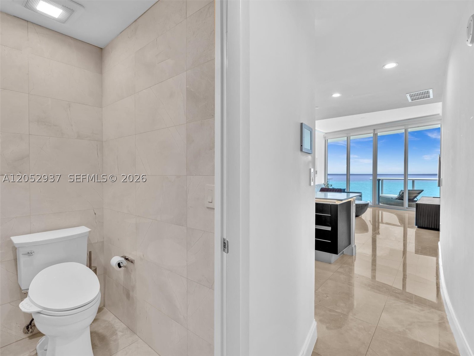 image Jade Beach21