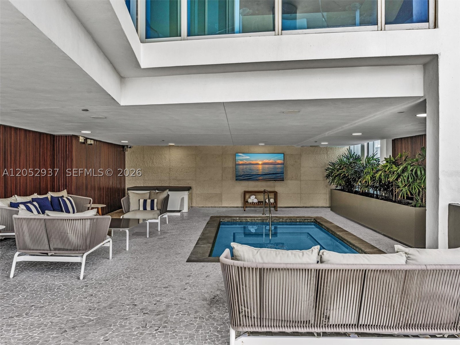 image Jade Beach30