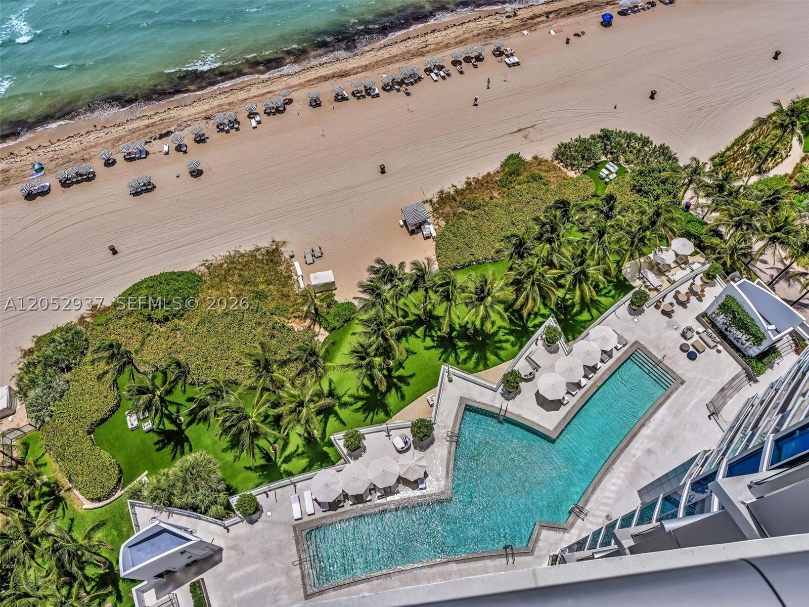 image Jade Beach35