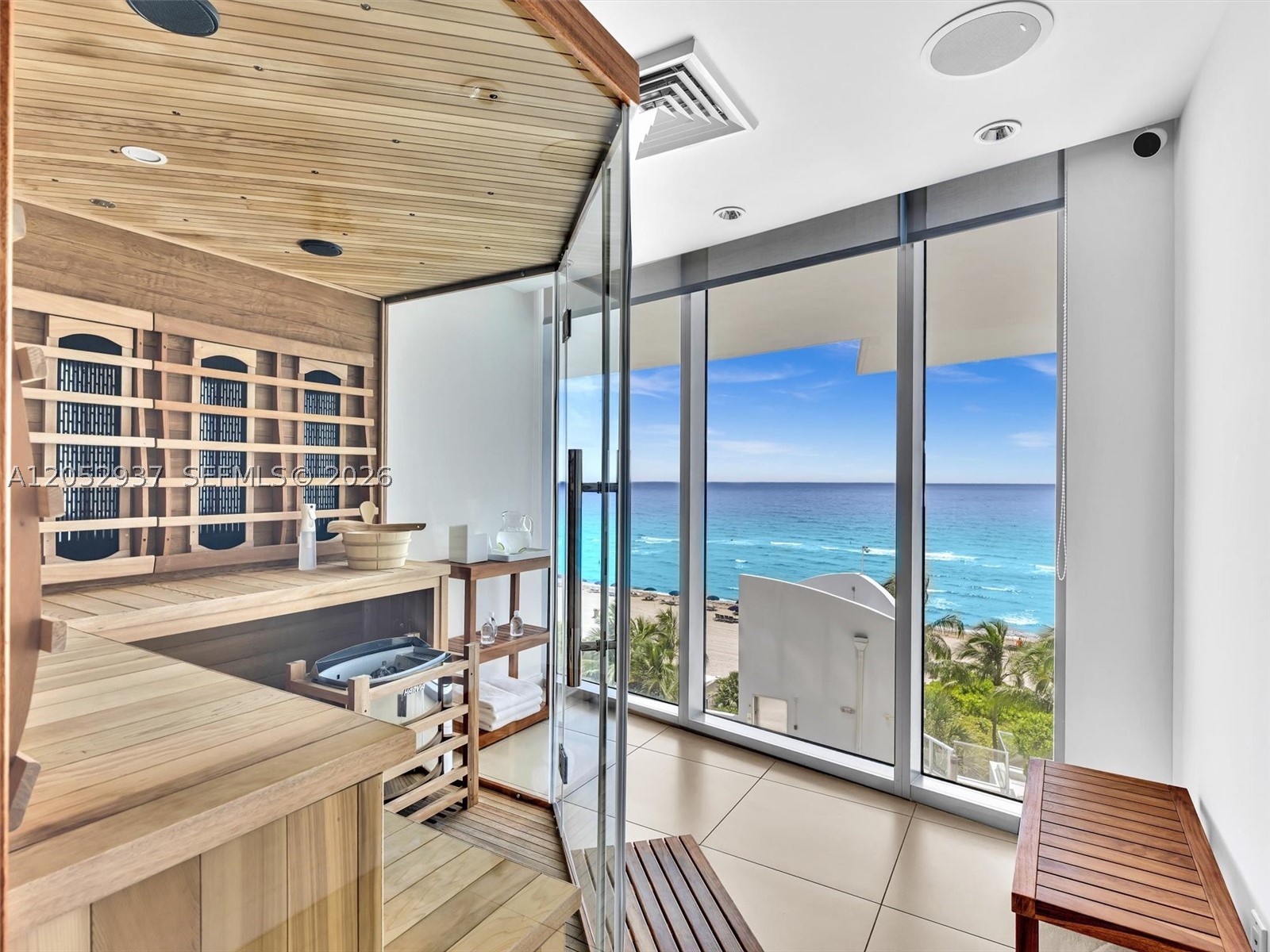 image Jade Beach39
