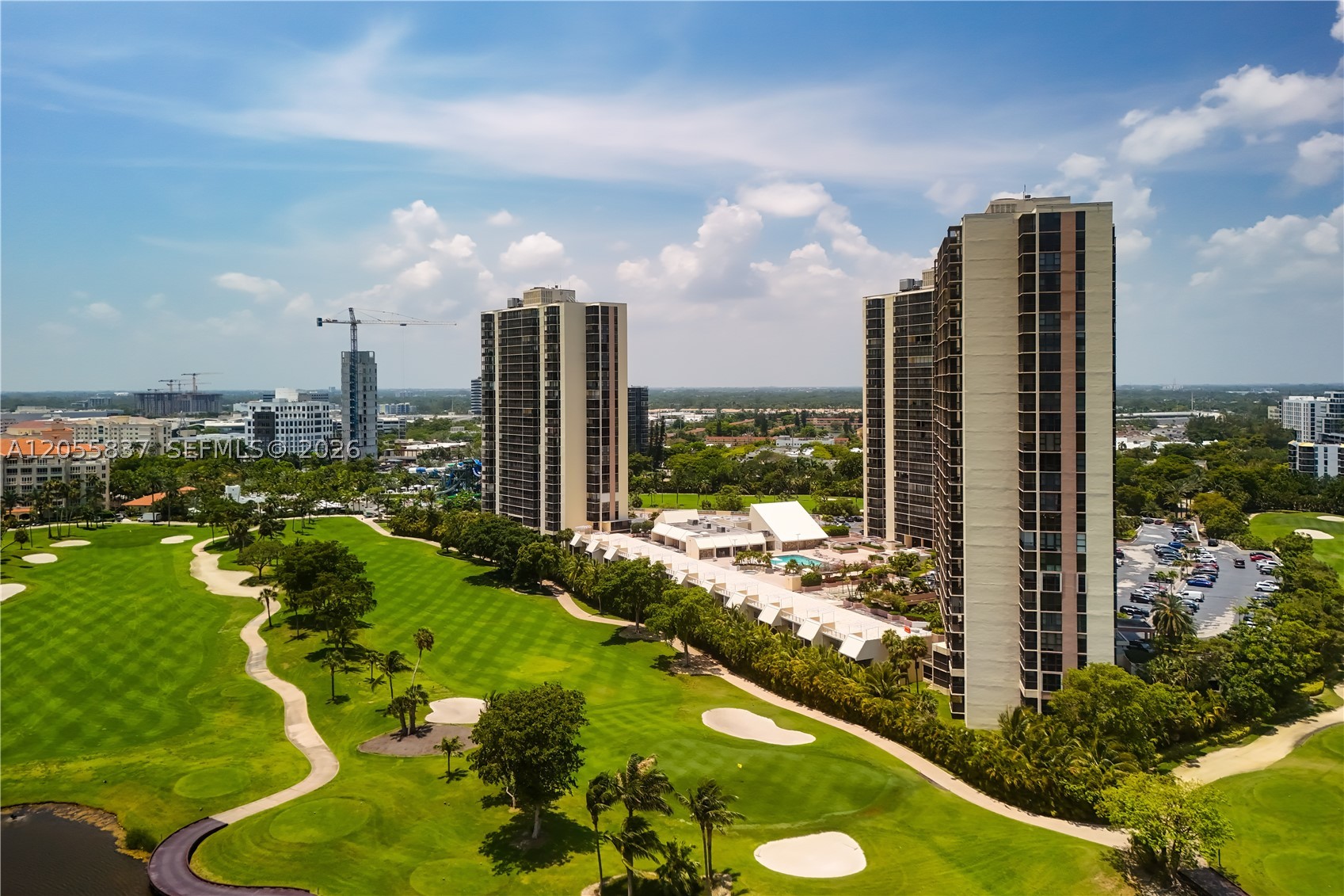 20379 W Country Clb Dr #433