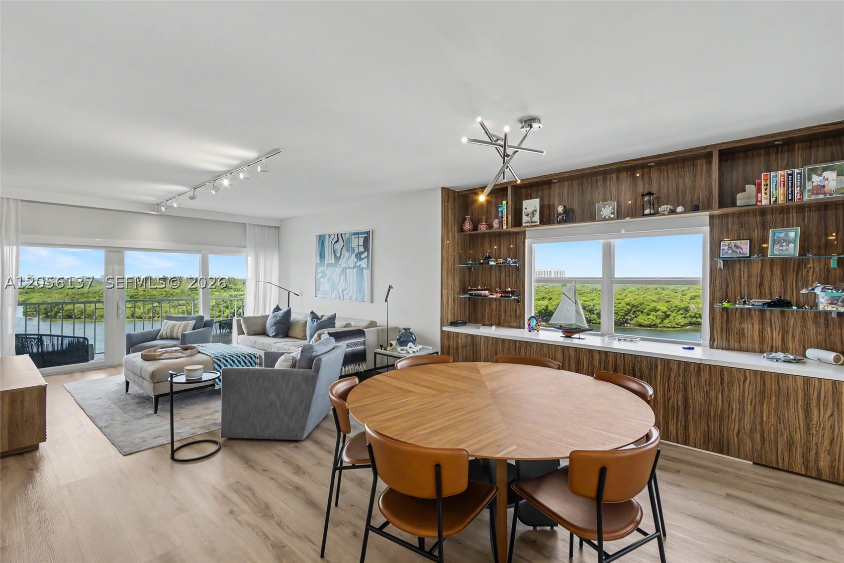 image Arlen House West1