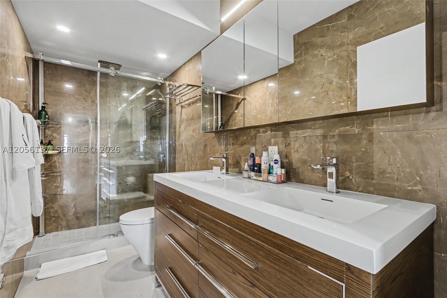 image Arlen House West37