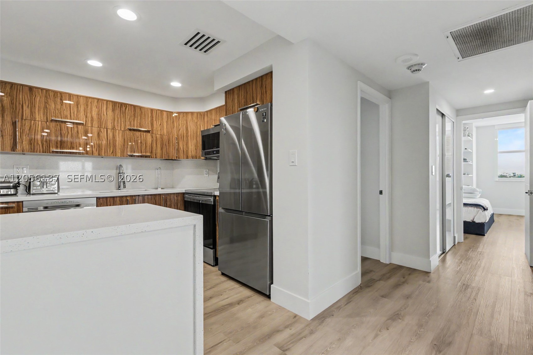 image Arlen House West5