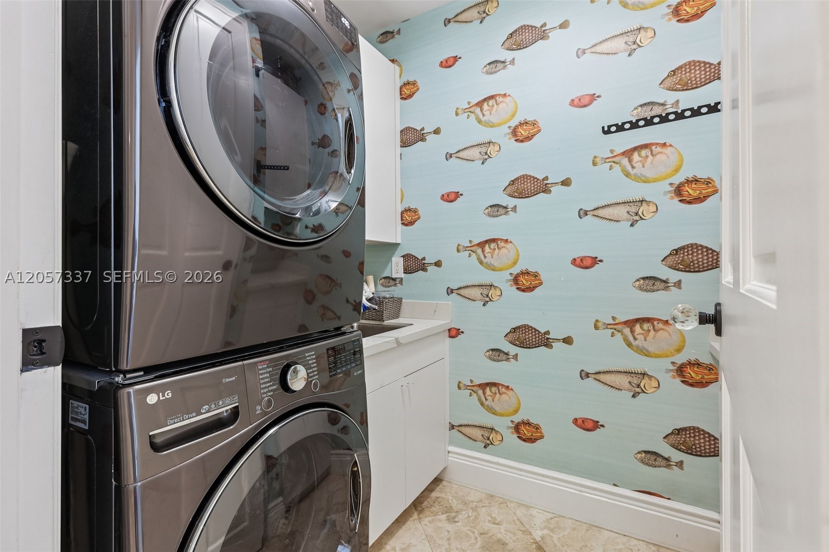 7830 SW 48th Ct Miami, FL 33143