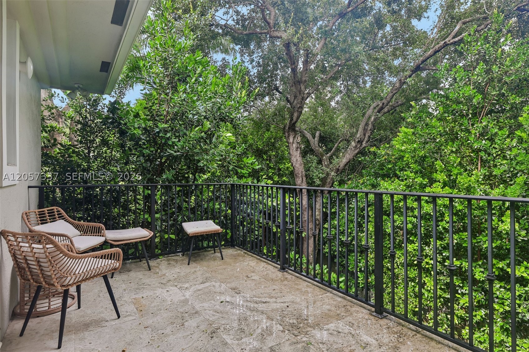 7830 SW 48th Ct Miami, FL 33143