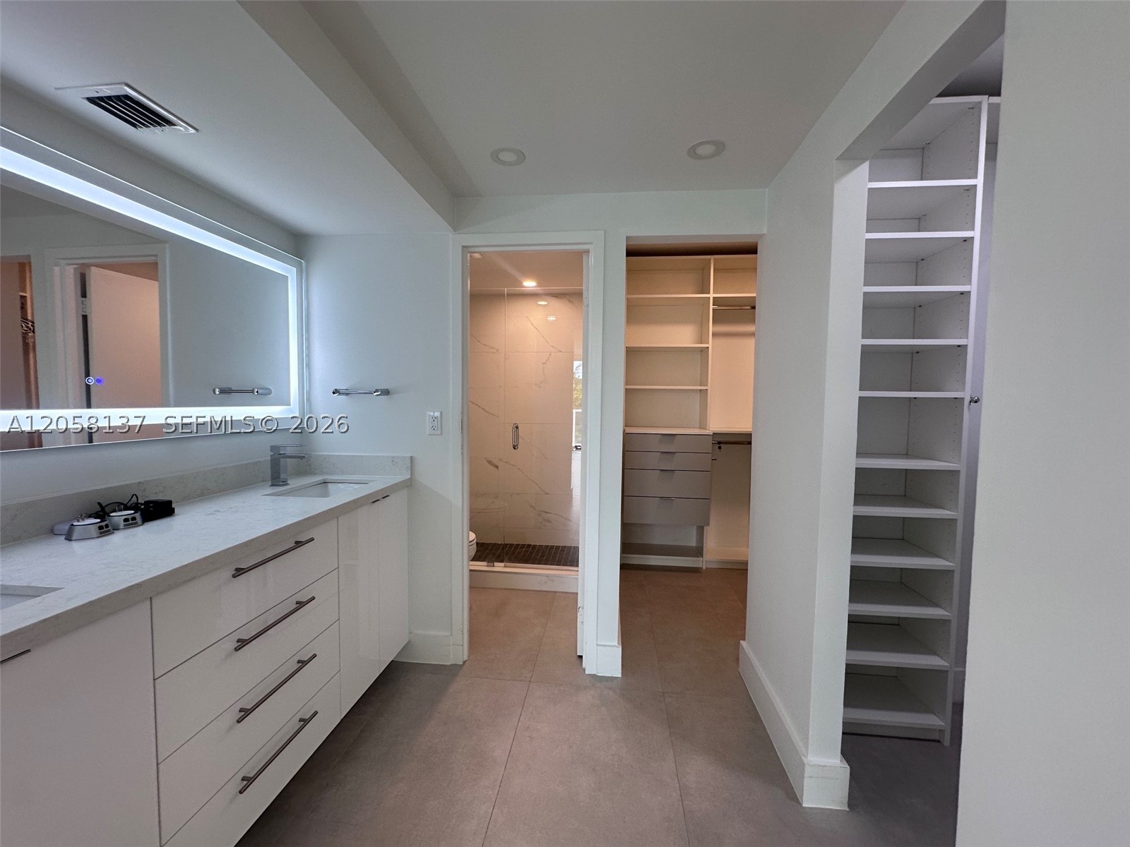 image Arlen House East13