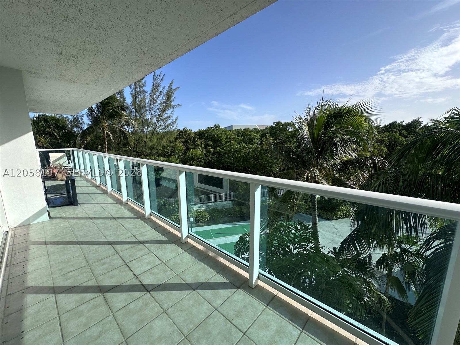 image Arlen House East19