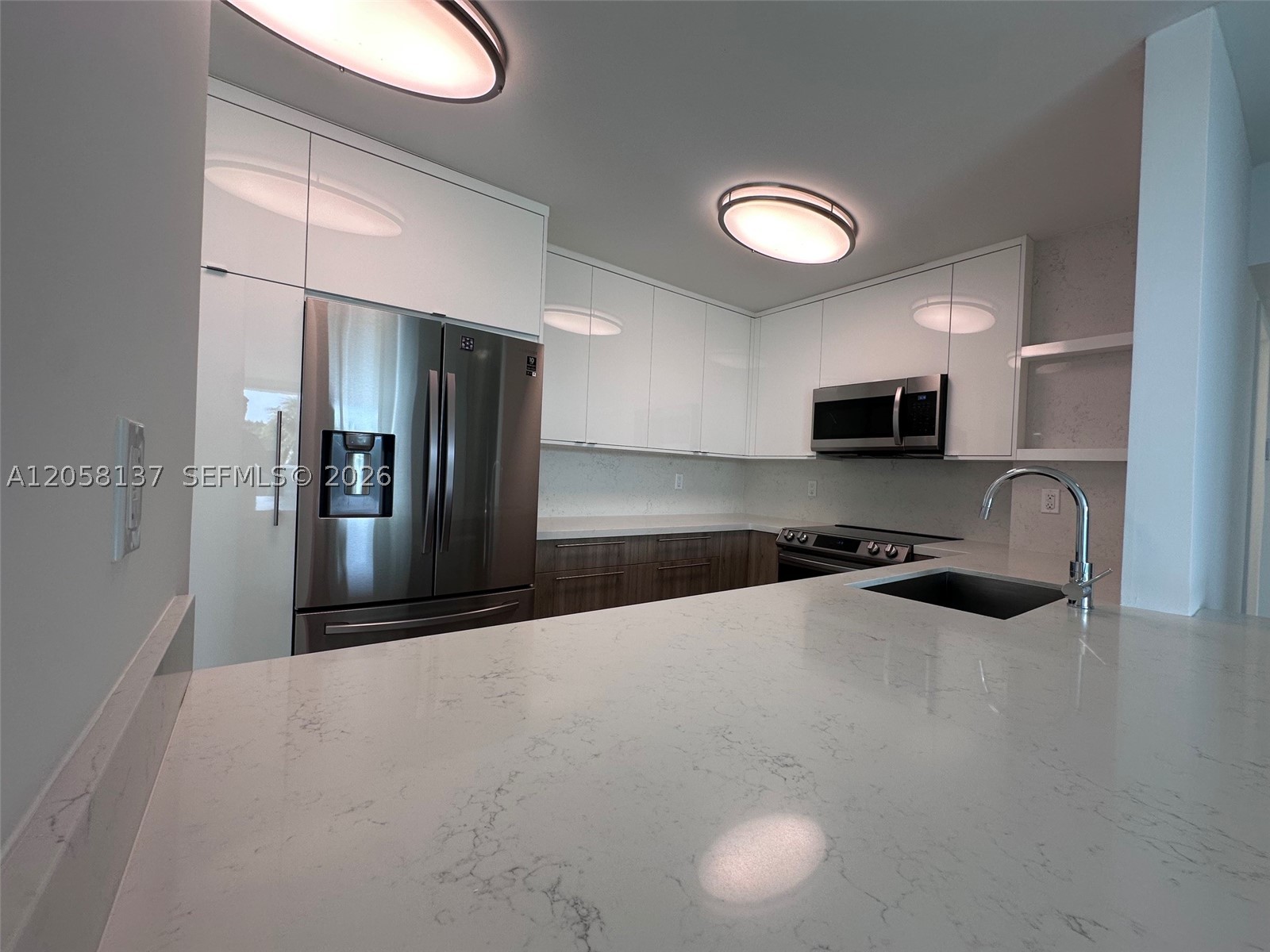 image Arlen House East5