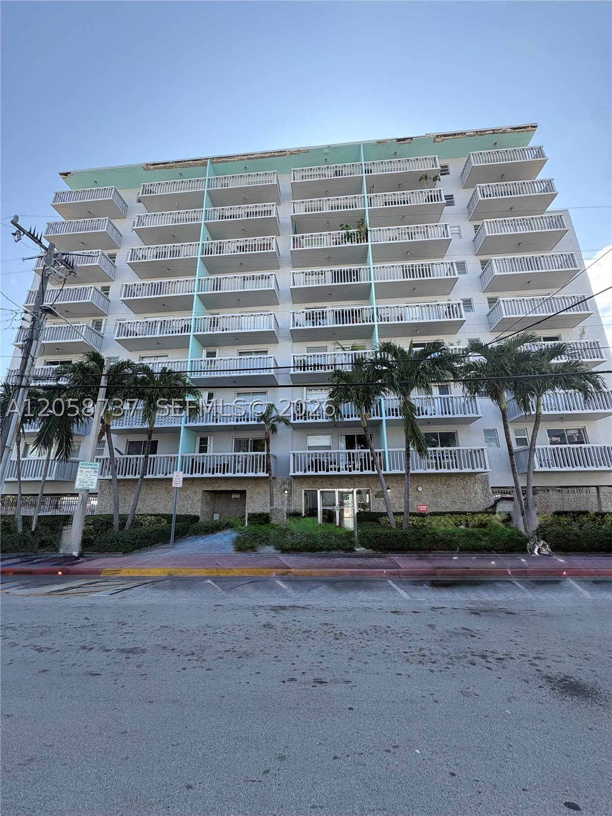 7620 Carlyle Ave #502