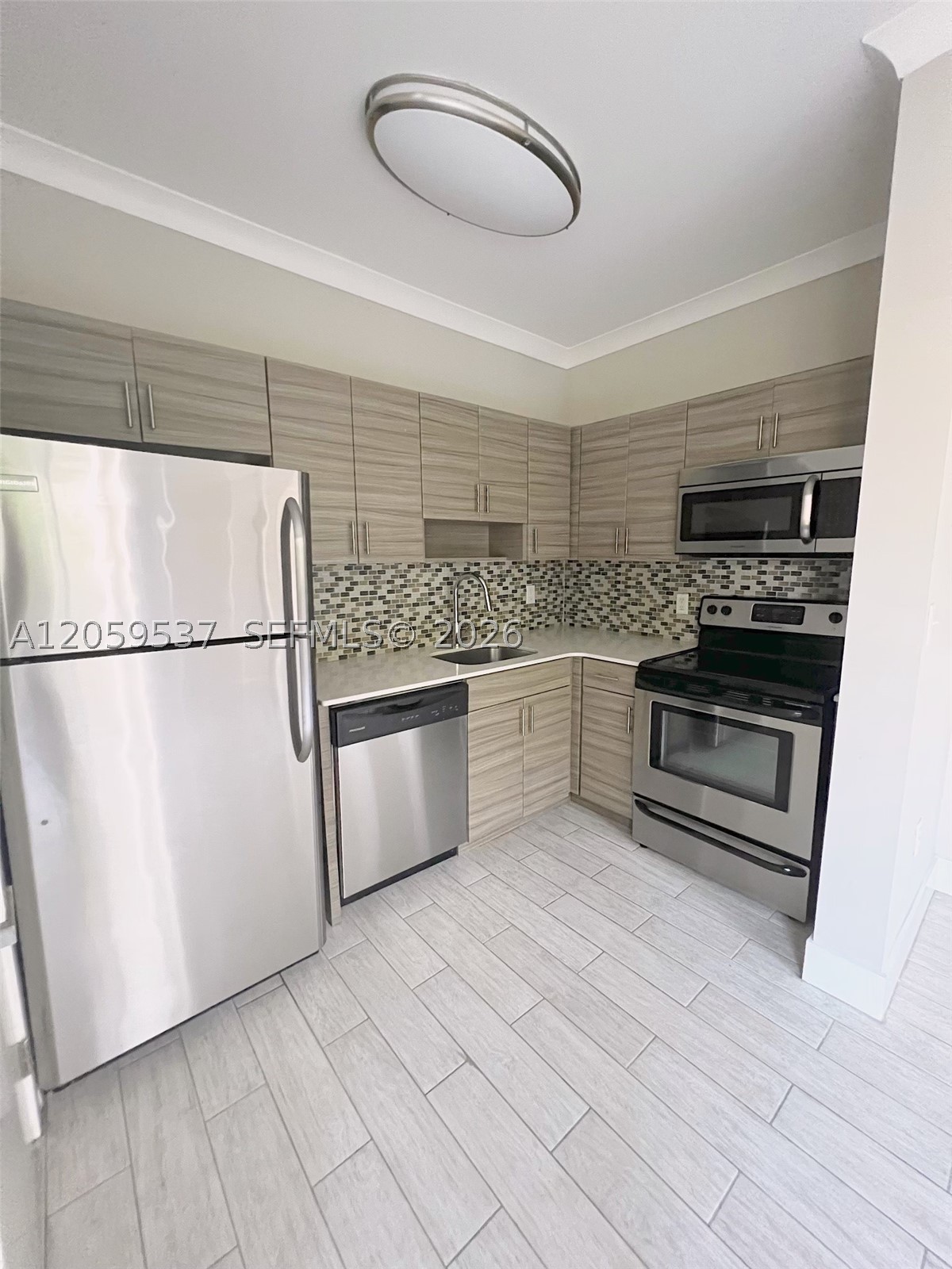 115 Menores Ave #12