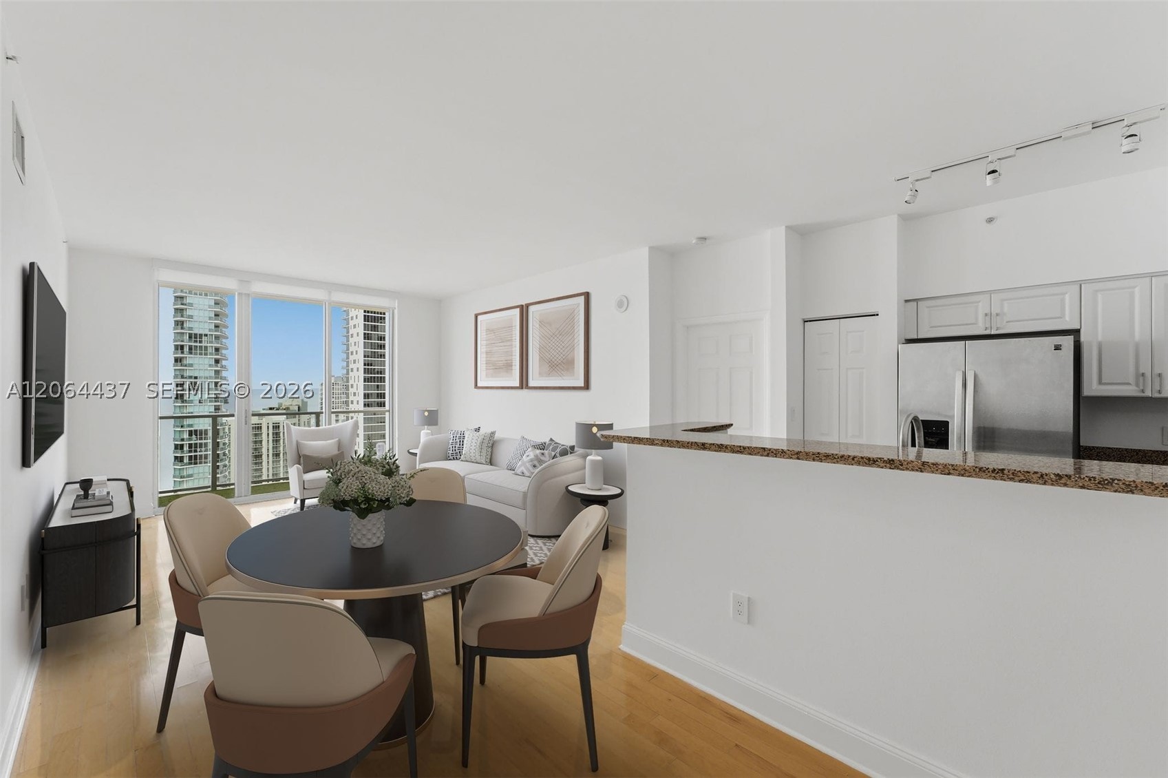 image The Mark on Brickell2