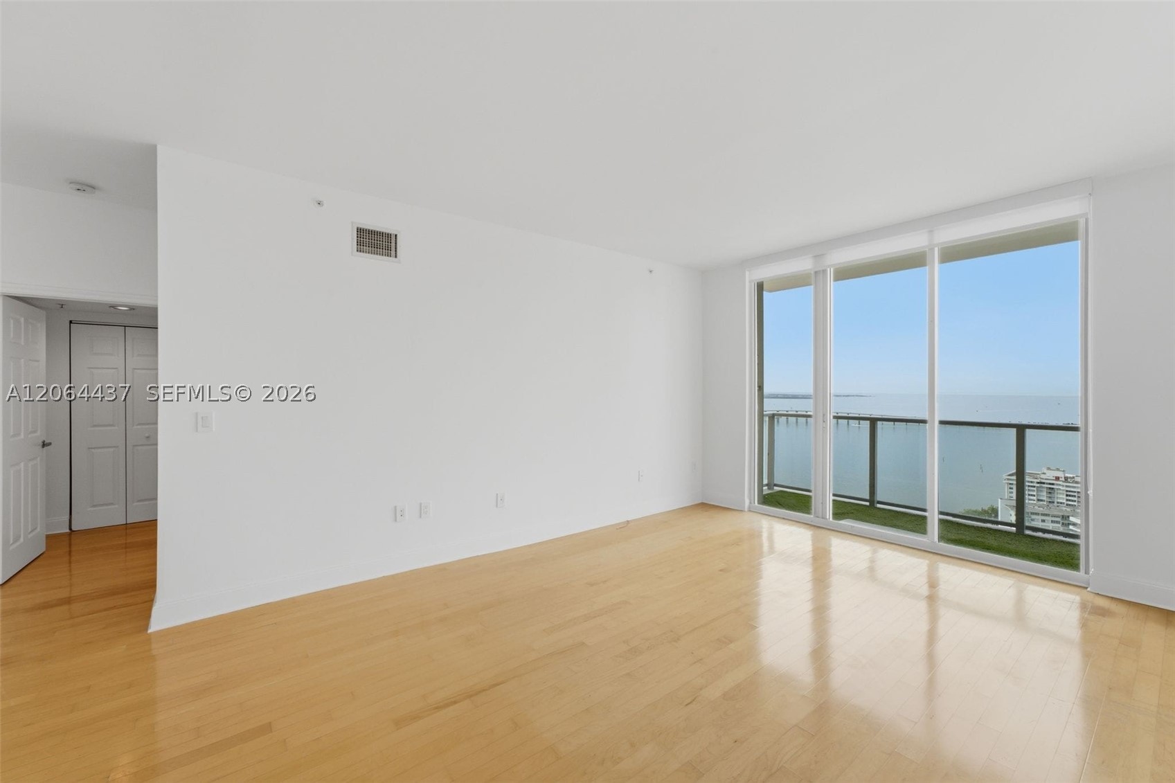 image The Mark on Brickell6