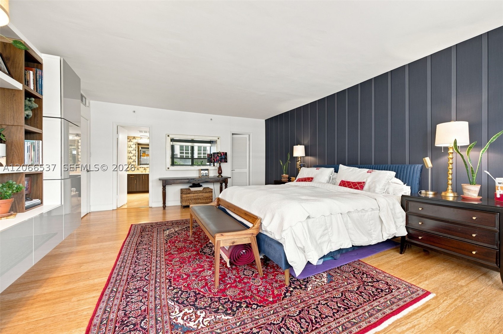 10205 Collins Ave #206 Bal Harbour, FL 33154