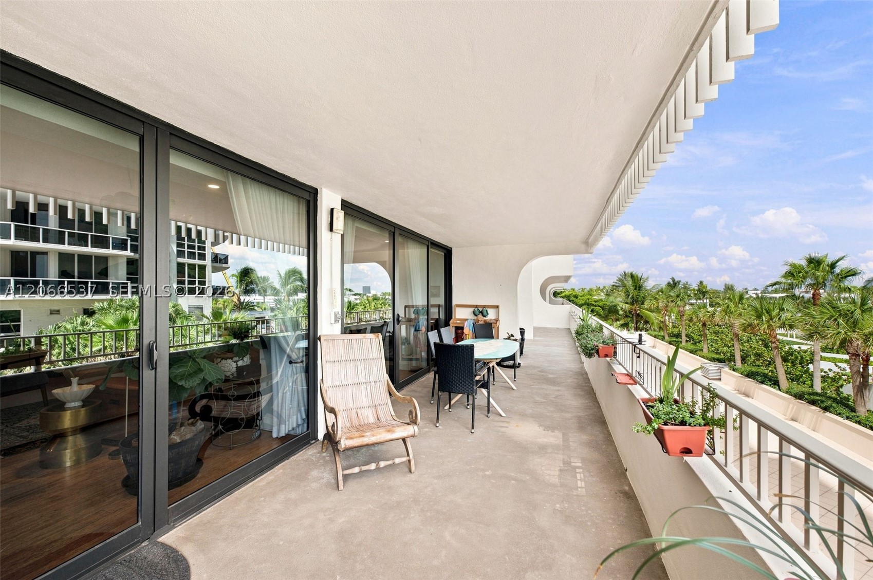 10205 Collins Ave #206 Bal Harbour, FL 33154
