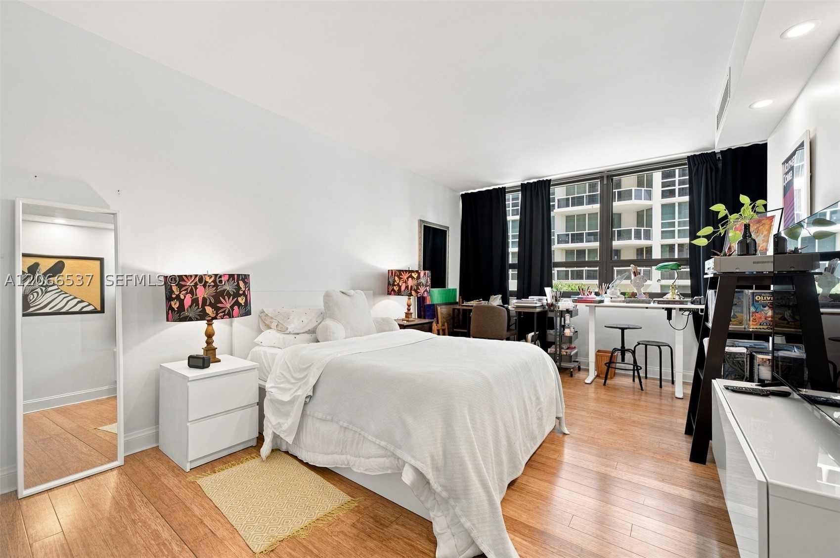 10205 Collins Ave #206 Bal Harbour, FL 33154