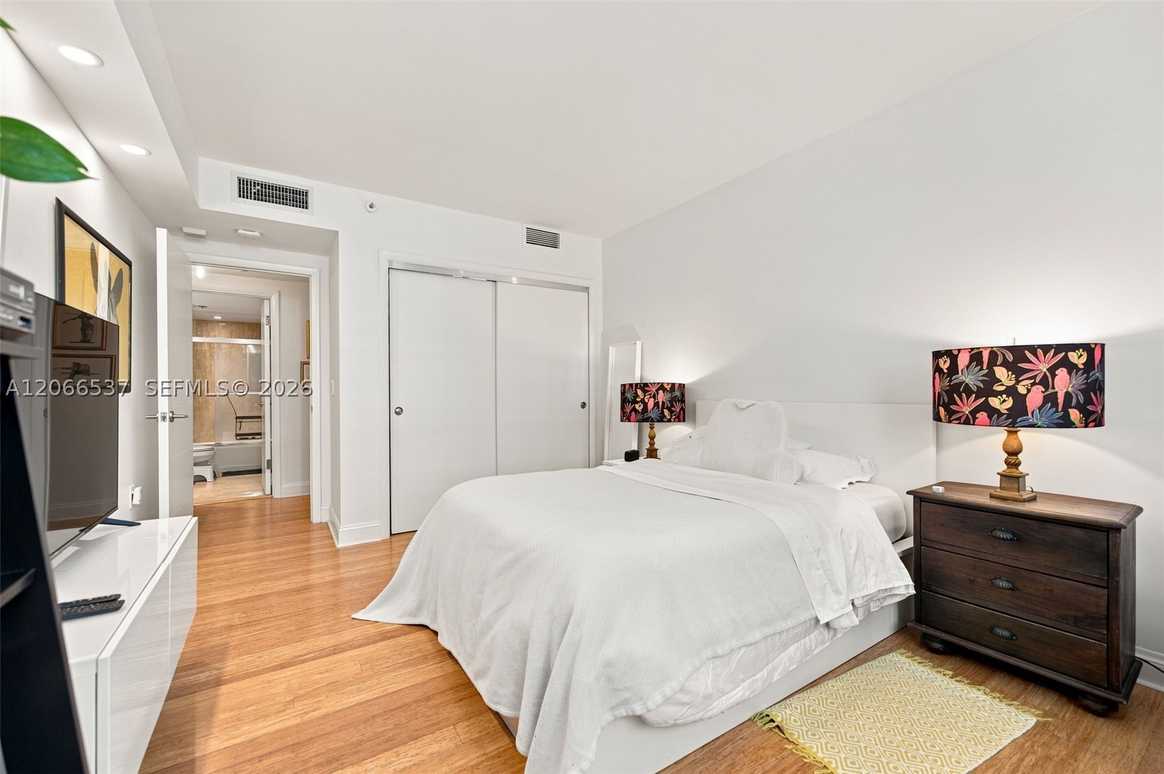 10205 Collins Ave #206 Bal Harbour, FL 33154