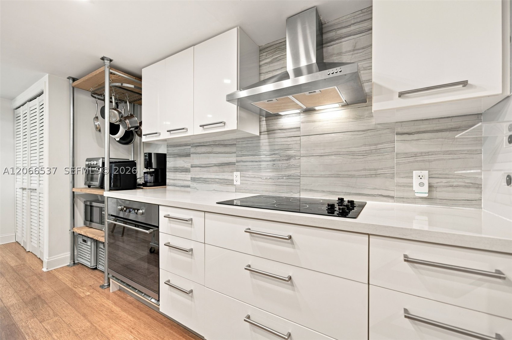 10205 Collins Ave #206 Bal Harbour, FL 33154