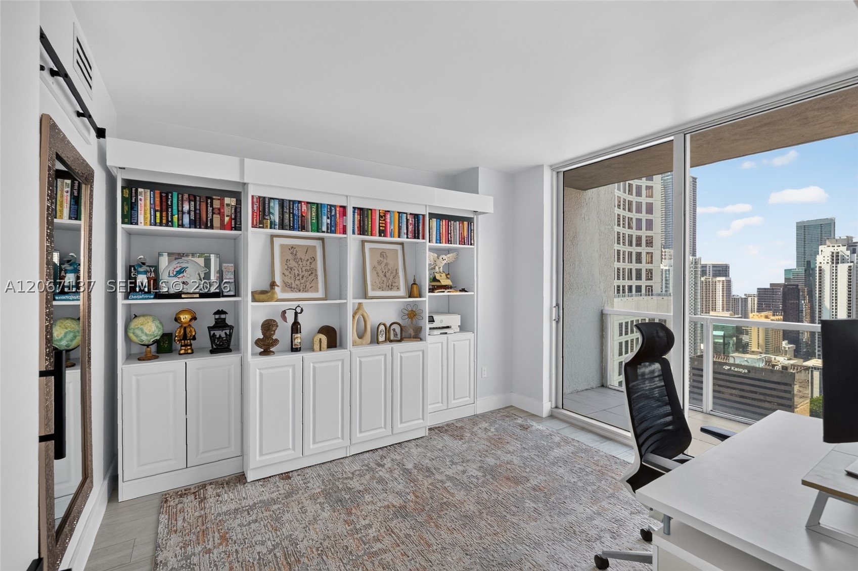 image 500 Brickell West10