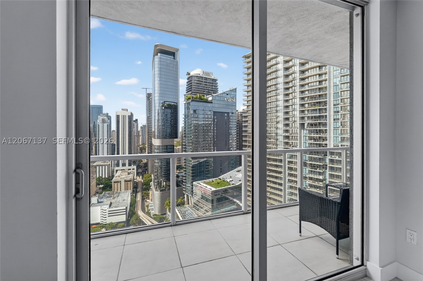 image 500 Brickell West13