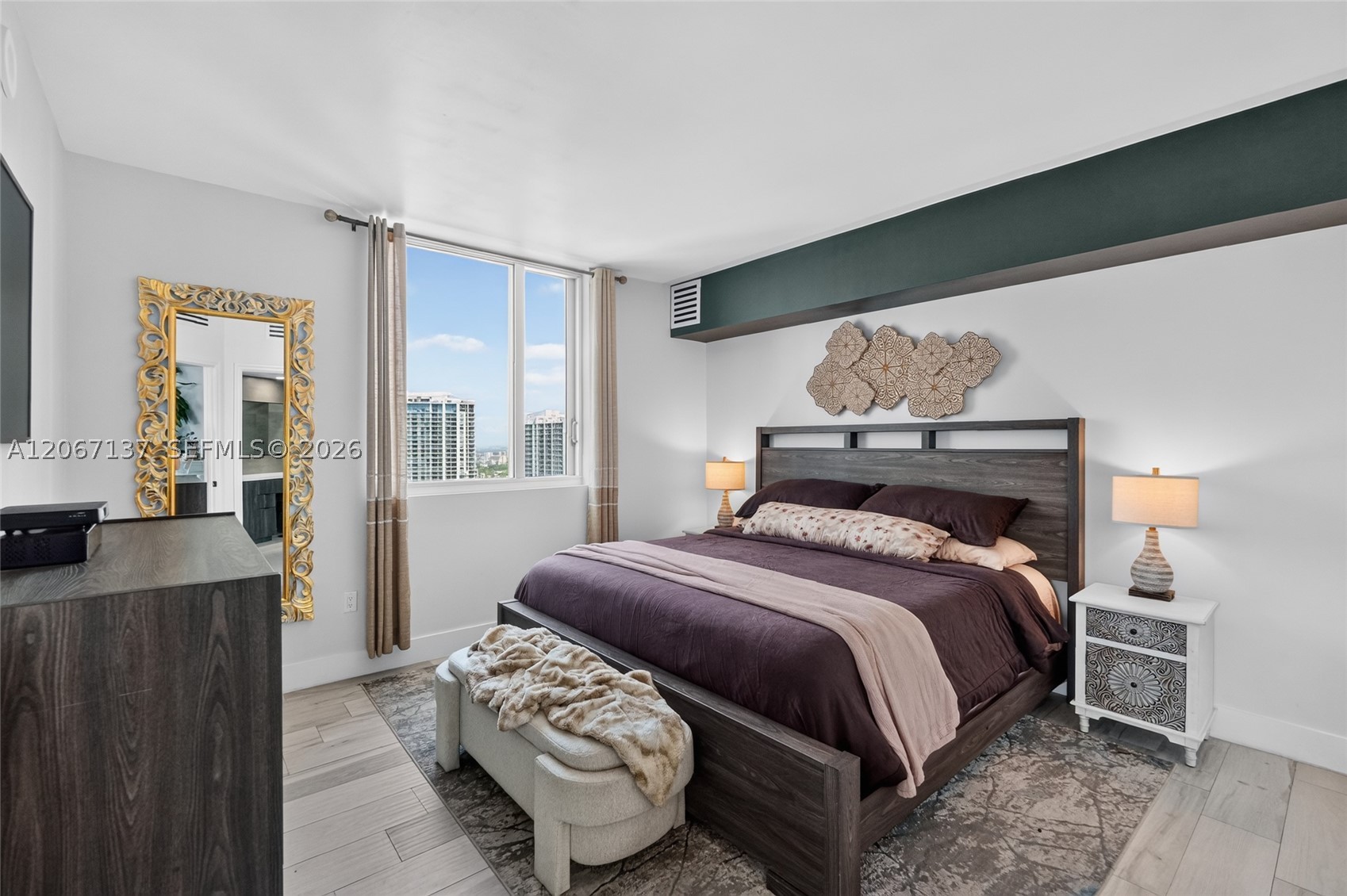 image 500 Brickell West15
